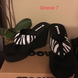 Zebra chunky flip flops